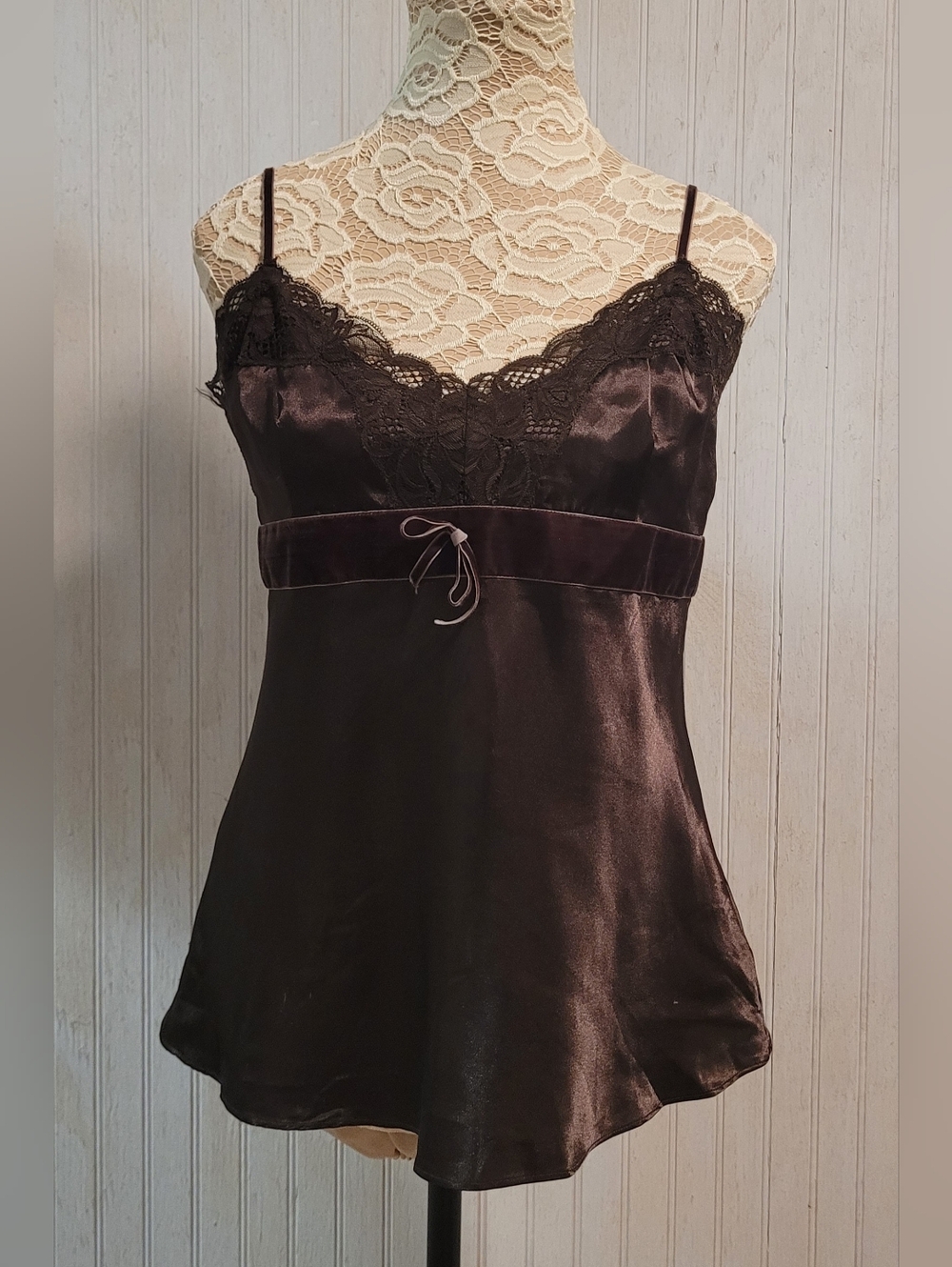 Vintage City Streets Y2K Brown Satin Lace Camisole Velvet Trim Large